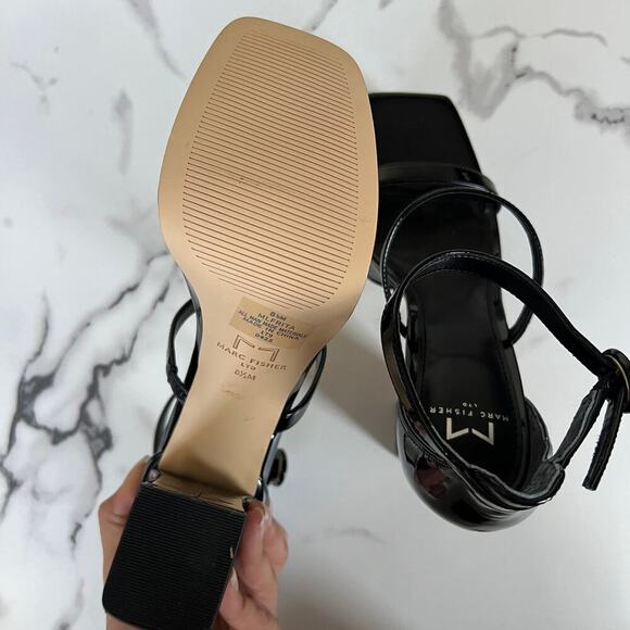 NEW Marc Fisher Frita Black Patent Leather Platform Sandals Size 8.5 - Picture 8 of 9